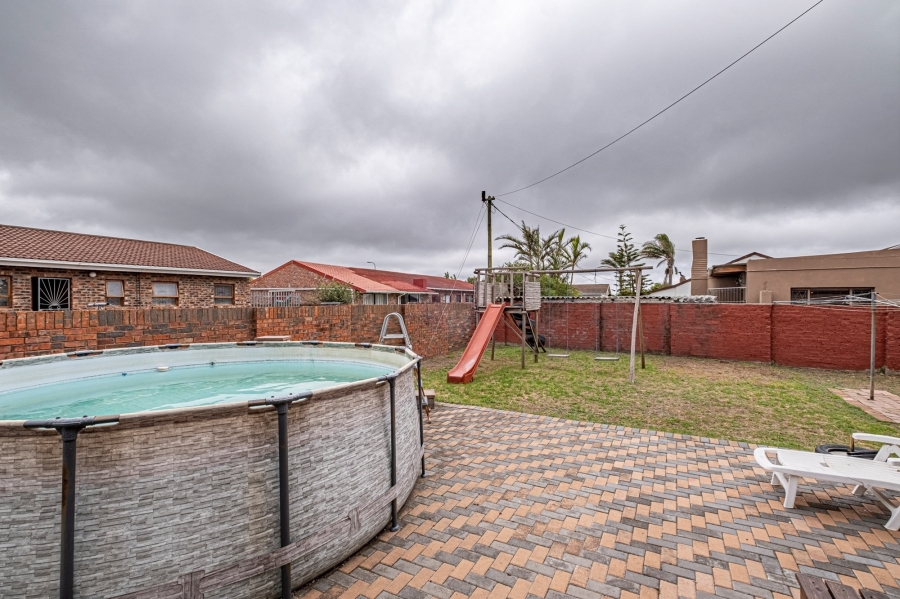 3 Bedroom Property for Sale in Rowallan Park Eastern Cape